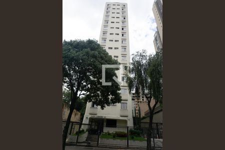 Apartamento para alugar com 71m², 2 quartos e 1 vagaFachada