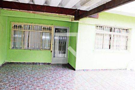 Casa à venda com 250m², 5 quartos e 3 vagasVaranda