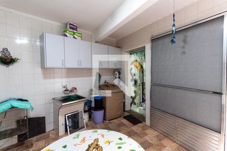 Casa à venda com 163m², 4 quartos e 2 vagasLavanderia