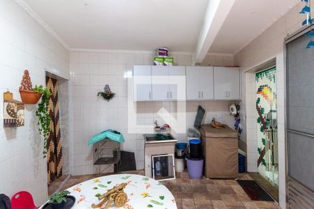 Casa à venda com 163m², 4 quartos e 2 vagasLavanderia