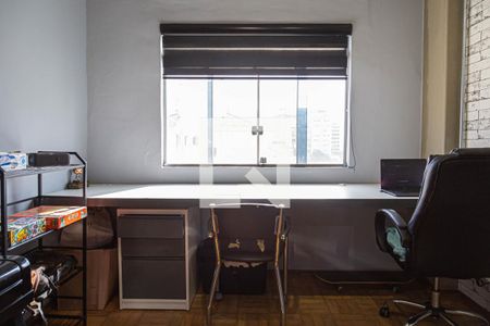 Apartamento à venda com 96m², 2 quartos e 1 vagaQuarto 2 