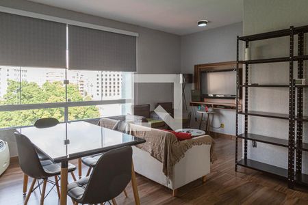 Sala  de apartamento à venda com 2 quartos, 96m² em Bela Vista, São Paulo