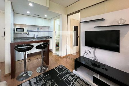 Sala de kitnet/studio à venda com 1 quarto, 37m² em Moema, São Paulo