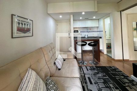 Sala de kitnet/studio à venda com 1 quarto, 37m² em Moema, São Paulo