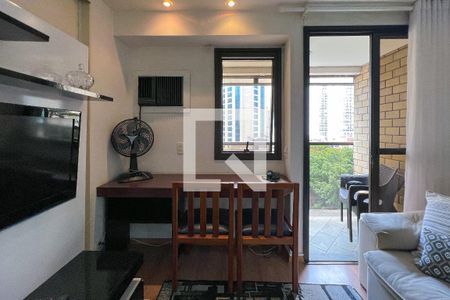 Sala de kitnet/studio à venda com 1 quarto, 37m² em Moema, São Paulo