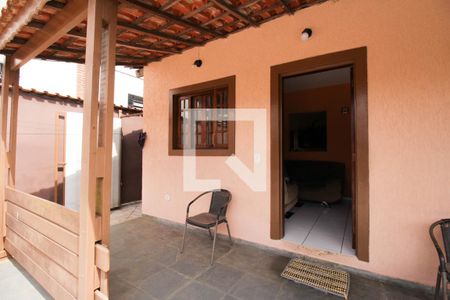 Casa para alugar com 420m², 2 quartos e 10 vagasEntrada