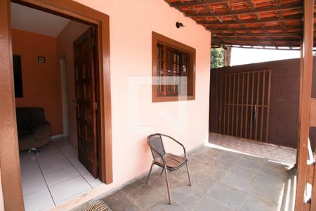 Casa para alugar com 420m², 2 quartos e 10 vagasEntrada