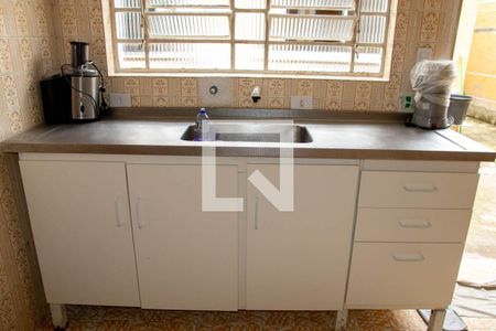 Casa à venda com 165m², 2 quartos e 1 vagaCozinha