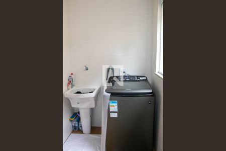 Casa à venda com 165m², 2 quartos e 1 vagaÁrea de Serviço