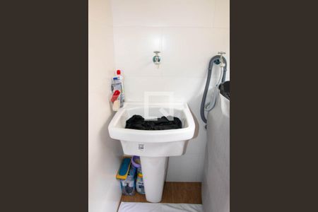 Casa à venda com 165m², 2 quartos e 1 vagaÁrea de Serviço