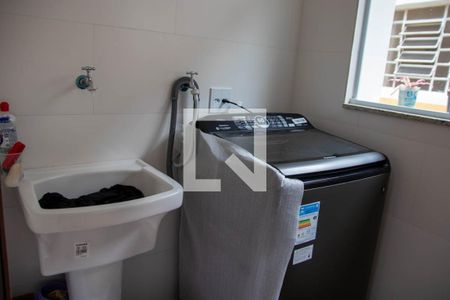 Casa à venda com 165m², 2 quartos e 1 vagaÁrea de Serviço