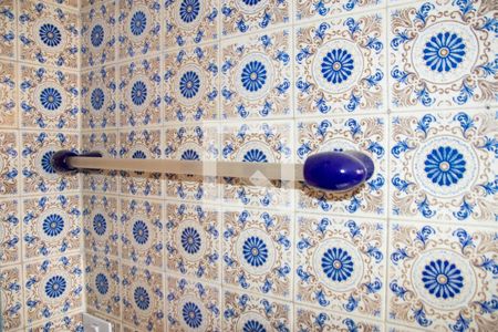 Casa à venda com 165m², 2 quartos e 1 vagaBanheiro 2