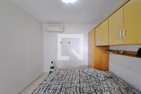 Casa à venda com 370m², 6 quartos e sem vaga Casa à venda com 370m², 6 quartos e sem vagaQuarto 4 - Suíte