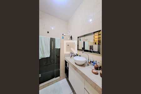 Casa à venda com 370m², 6 quartos e sem vaga Casa à venda com 370m², 6 quartos e sem vagaBanheiro 1