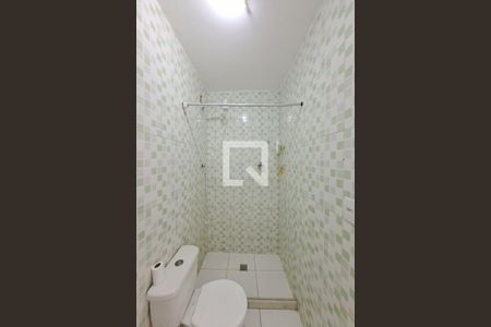 Casa à venda com 370m², 6 quartos e sem vaga Casa à venda com 370m², 6 quartos e sem vagaBanheiro da Suíte 1