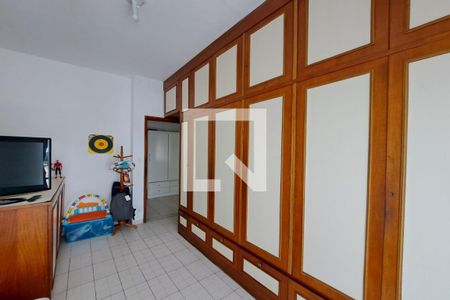 Casa à venda com 370m², 6 quartos e sem vaga Casa à venda com 370m², 6 quartos e sem vagaQuarto 5