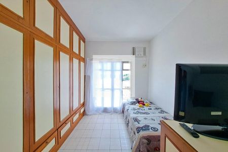 Casa à venda com 370m², 6 quartos e sem vaga Casa à venda com 370m², 6 quartos e sem vagaQuarto 5