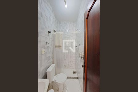 Casa à venda com 370m², 6 quartos e sem vaga Casa à venda com 370m², 6 quartos e sem vagaBanheiro da Suíte 2