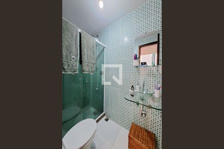 Casa à venda com 370m², 6 quartos e sem vaga Casa à venda com 370m², 6 quartos e sem vagaBanheiro 2