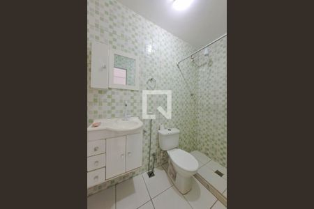 Casa à venda com 370m², 6 quartos e sem vaga Casa à venda com 370m², 6 quartos e sem vagaBanheiro da Suíte 1