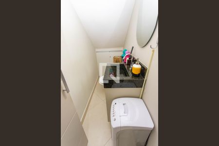 Casa de condomínio à venda com 80m², 2 quartos e 1 vagaLavabo 