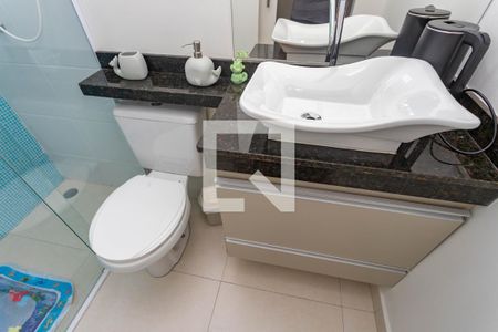 Casa de condomínio à venda com 80m², 2 quartos e 1 vagaBanheiro social 