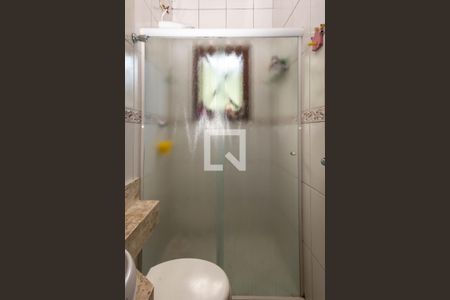 Casa à venda com 142m², 4 quartos e 4 vagas Casa à venda com 142m², 4 quartos e 4 vagasBanheiro da Suíte 1