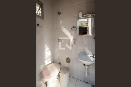 Casa à venda com 142m², 4 quartos e 4 vagas Casa à venda com 142m², 4 quartos e 4 vagasBanheiro da área de lazer