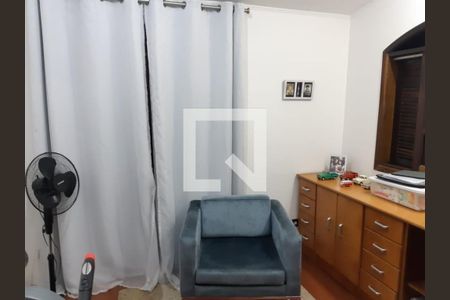 Casa à venda com 3 quartos, 110m² em Vila Campo Grande, São Paulo