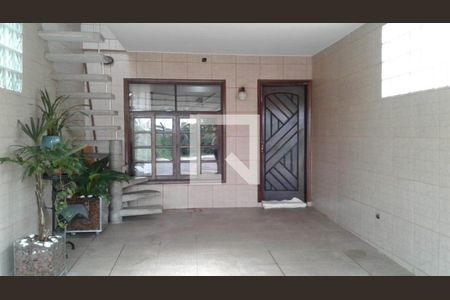 Casa à venda com 3 quartos, 110m² em Vila Campo Grande, São Paulo