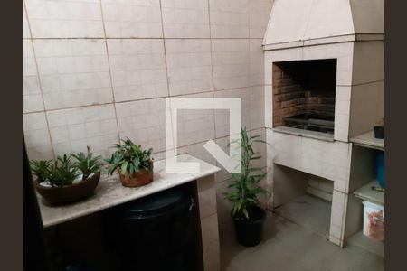 Casa à venda com 3 quartos, 110m² em Vila Campo Grande, São Paulo