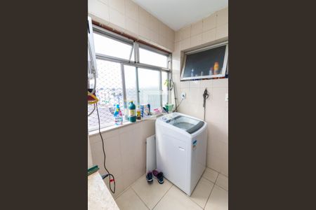 Apartamento à venda com 90m², 2 quartos e 1 vaga Apartamento à venda com 90m², 2 quartos e 1 vagaÁrea de serviço