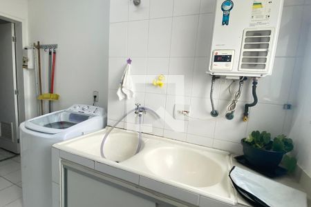 Apartamento para alugar com 120m², 3 quartos e 2 vagasÁrea de Serviço