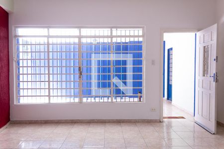Sala de casa para alugar com 5 quartos, 200m² em Centro, Jacareí