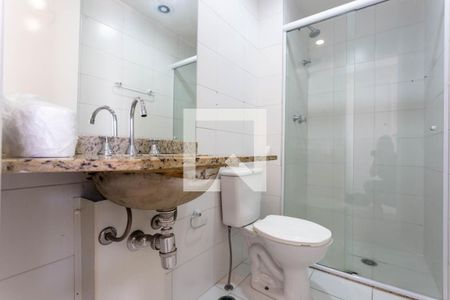 Banheiro de apartamento para alugar com 1 quarto, 35m² em Vila Moraes, São Paulo