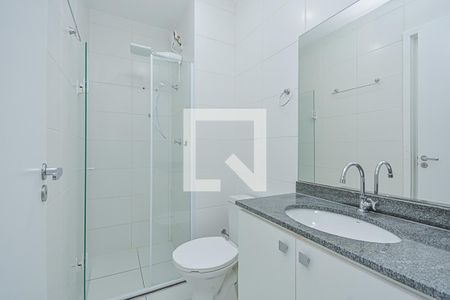 Banheiro de apartamento para alugar com 1 quarto, 35m² em Jurubatuba, São Paulo