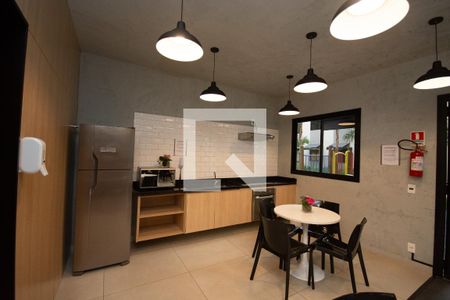 Apartamento para alugar com 35m², 1 quarto e sem vaga Apartamento para alugar com 35m², 1 quarto e sem vagaÁrea comum - Salão de festas