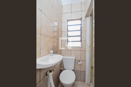 Banheiro de casa para alugar com 1 quarto, 50m² em Vila Augusta, Guarulhos