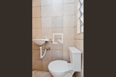 Banheiro de casa para alugar com 1 quarto, 50m² em Vila Augusta, Guarulhos