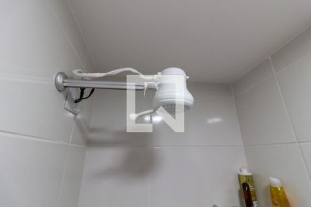 Apartamento para alugar com 74m², 2 quartos e 1 vagaDetalhe do banheiro da suíte