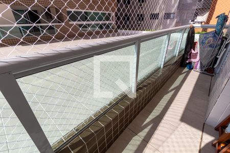 Detalhe da varanda de apartamento para alugar com 2 quartos, 74m² em Canto do Forte, Praia Grande