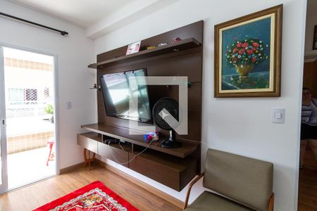 Detalhe da sala de apartamento para alugar com 2 quartos, 74m² em Canto do Forte, Praia Grande