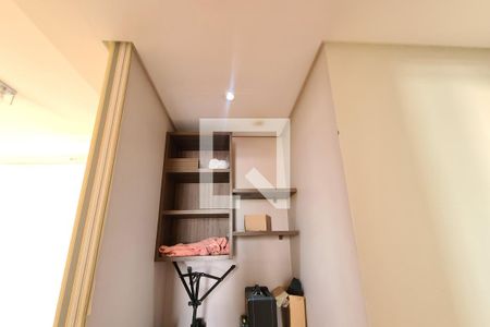 Apartamento à venda com 49m², 2 quartos e 1 vaga Apartamento à venda com 49m², 2 quartos e 1 vagaCorredor