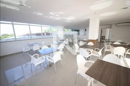 Apartamento à venda com 65m², 2 quartos e 1 vaga Apartamento à venda com 65m², 2 quartos e 1 vagaÁrea comum - Salão de festas