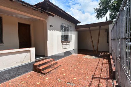 Casa à venda com 600m², 2 quartos e 3 vagasQuintal
