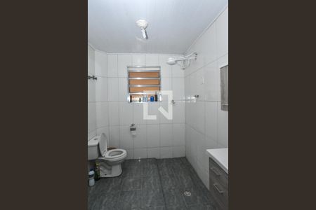 Casa à venda com 600m², 2 quartos e 3 vagasBanheiro
