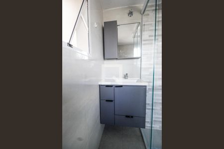 Banheiro de casa para alugar com 1 quarto, 50m² em Lauzane Paulista, São Paulo