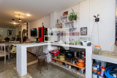 Casa à venda com 280m², 3 quartos e 3 vagasÁrea de Lazer