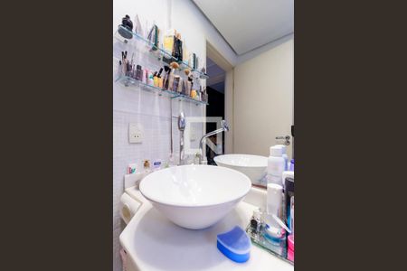 Casa à venda com 280m², 3 quartos e 3 vagasSuíte - Banheiro