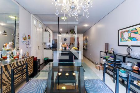 Casa à venda com 280m², 3 quartos e 3 vagasCopa/Cozinha